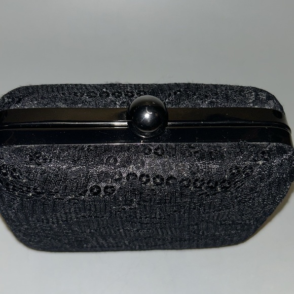 Euc Bebe mini sequin hard clutch - Picture 2 of 5